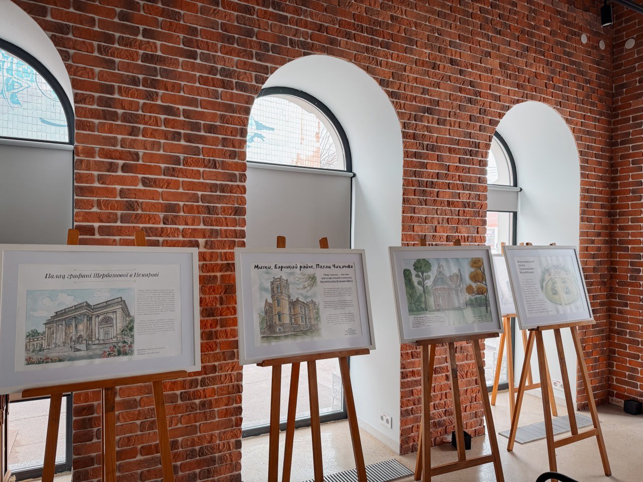 У Вінниці відкрили виставку «Urban спадщина» з роботами студентів