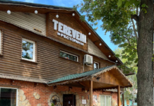 У Вінниці на Вишенці горіла альтанка ресторану «Теревені»