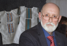 Журналіст з Вінниччини передасть вишиванки новонародженим у Борівці