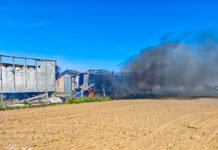 На Вінниччині згоріли два вагончики: вогонь охопив 200 квадратних метрів