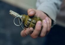 Граната вдома та сімейні погрози: у Вінниці поліція затримала 39-річного чоловіка