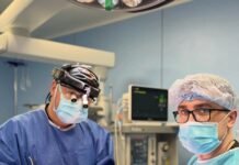 У Вінниці лікарі повернули усмішку пацієнтці після паралічу обличчя