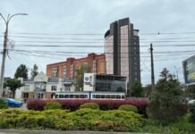 Де у Вінниці ремонтуватимуть мережі та за якими адресами не буде гарячої води і світла