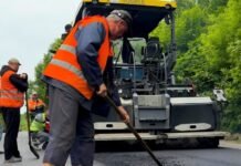 На державних дорогах Вінниччини відремонтували понад 111 тисяч квадратних метрів покриття