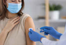 Чому виникають побічні реакції після вакцинації: пояснення вінницьких медиків