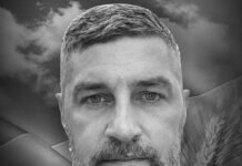 Вінниця прощається з полеглим Героєм Сергієм Волошиним