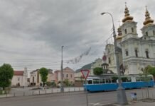 У центрі Вінниці біля площі Тараса Шевченка на кілька днів обмежать рух через аварійний ремонт тепломережі