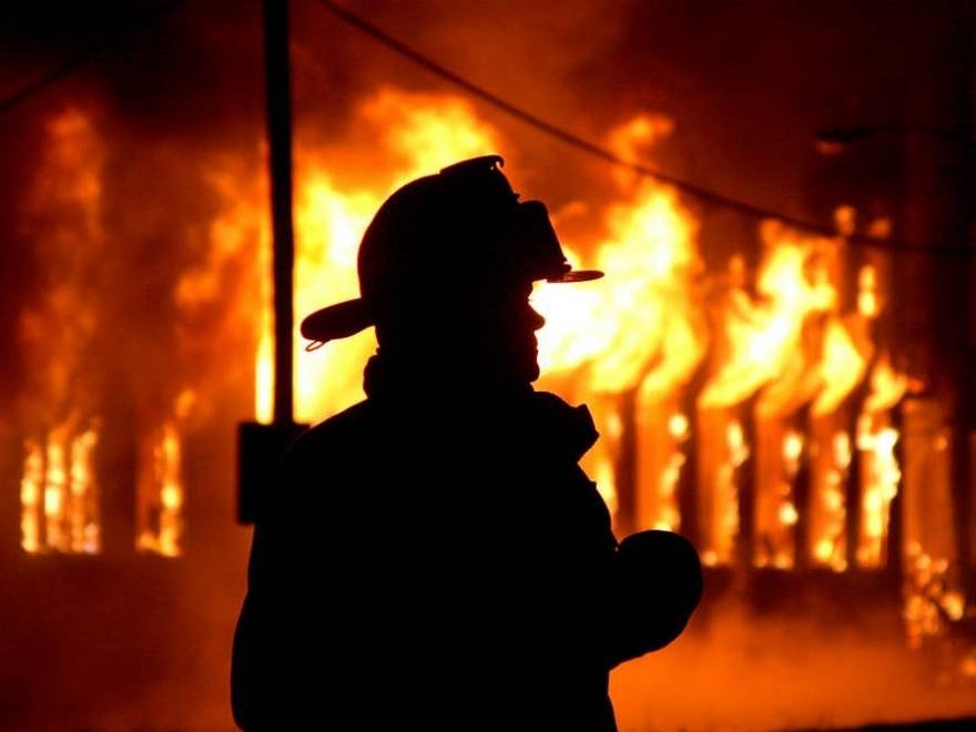 Трагедія на Вінниччині: у палаючому будинку загинула людина