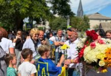 Після понад трьох років російського полону на Вінниччину повернувся Захисник Сергій Литвенюк