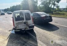 На Вінниччині у ДТП постраждали шестеро людей