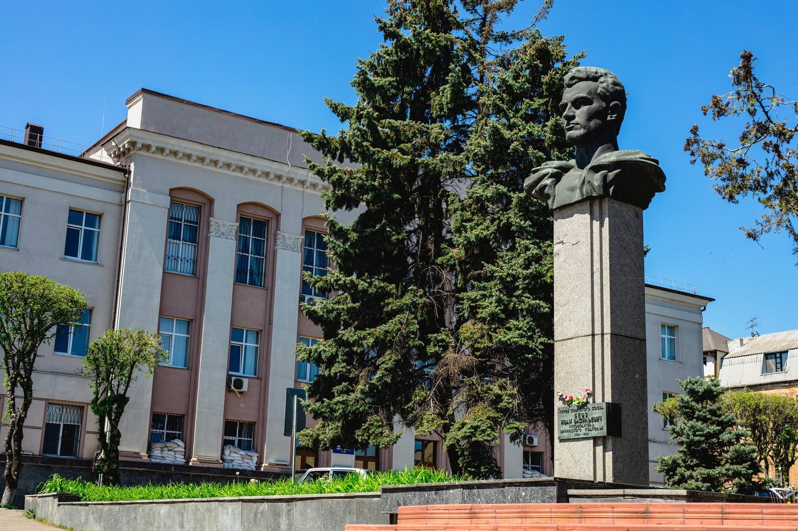 У Вінниці приведуть у відповідність написи та символіку на пам’ятках Другої...