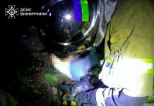 У Ладижині жінка випала з вікна та загинула, наштрикнувшись на арматуру