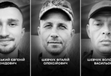 Три Герої навіки стали до Небесного війська: Вінниця прощається із полеглими воїнами