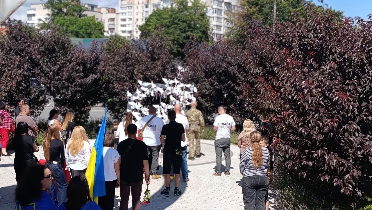 «Це про пам’ять, яку ми не маємо права втратити»: у Вінниці...