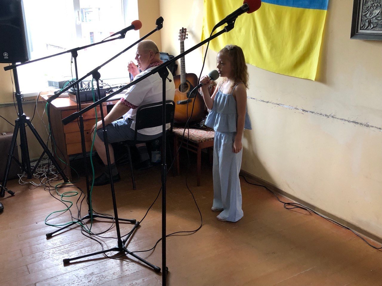 «Пісенний місточок дружби»: творчий десант незрячих митців із Вінниці підкорив Житомир