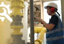 Де у Вінниці 12 серпня не буде води, гарячої води та світла: перелік адрес