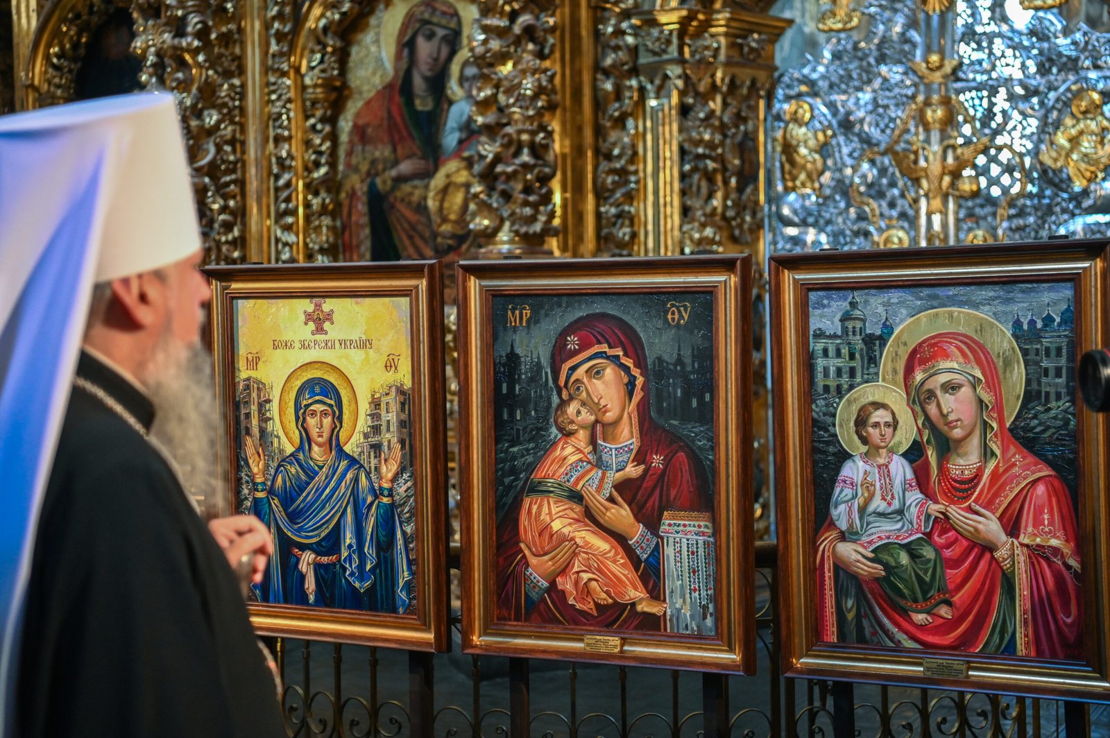 Вінничани започаткували міжнародний проєкт духовної дипломатії України під духовним проводом Митрополита Епіфанія