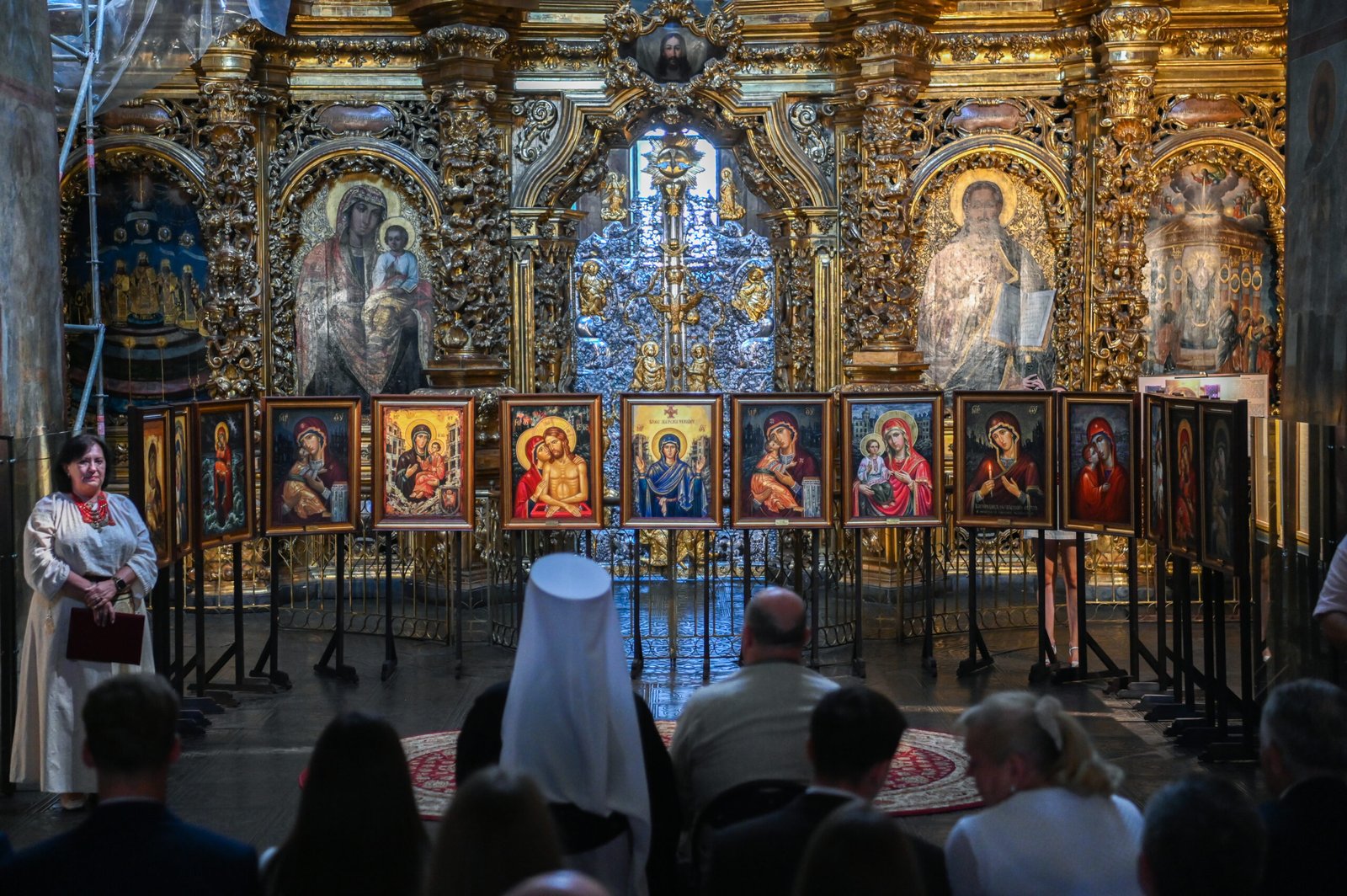 Вінничани започаткували міжнародний проєкт духовної дипломатії України під духовним проводом Митрополита Епіфанія
