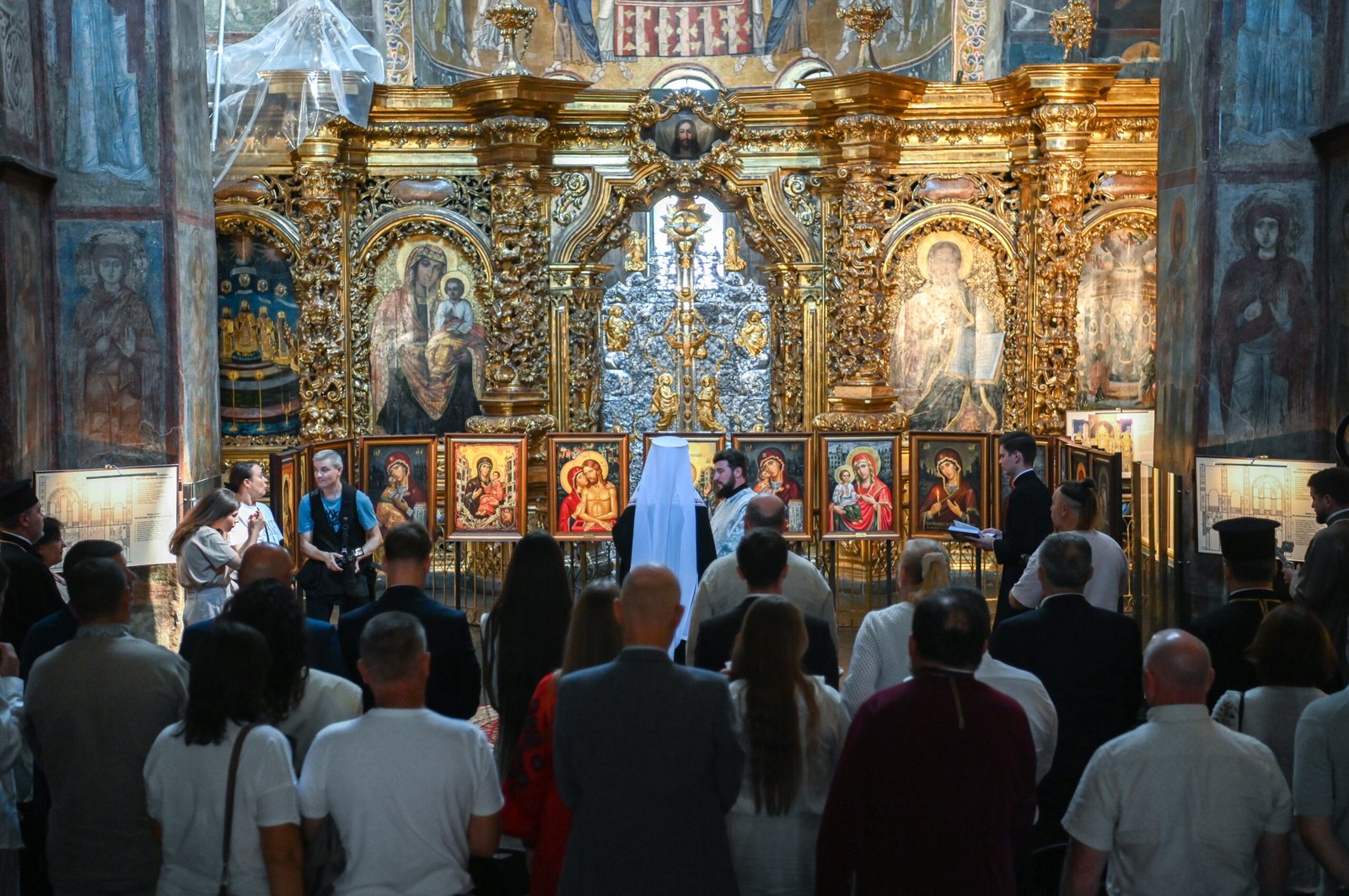 Вінничани започаткували міжнародний проєкт духовної дипломатії України під духовним проводом Митрополита Епіфанія