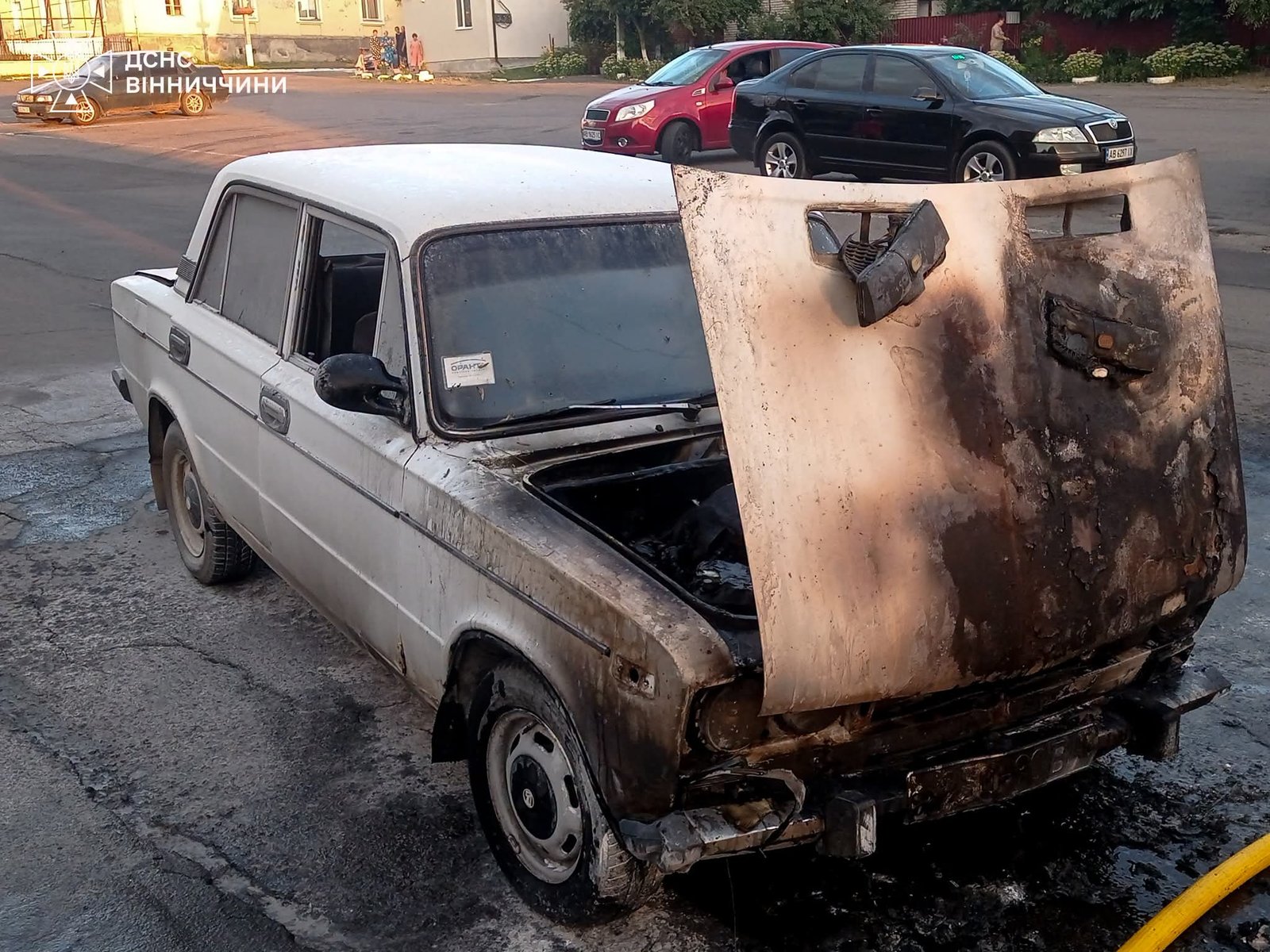 Горіли будинки, господарські споруди та автомобілі: на Вінниччині сталося шість пожеж