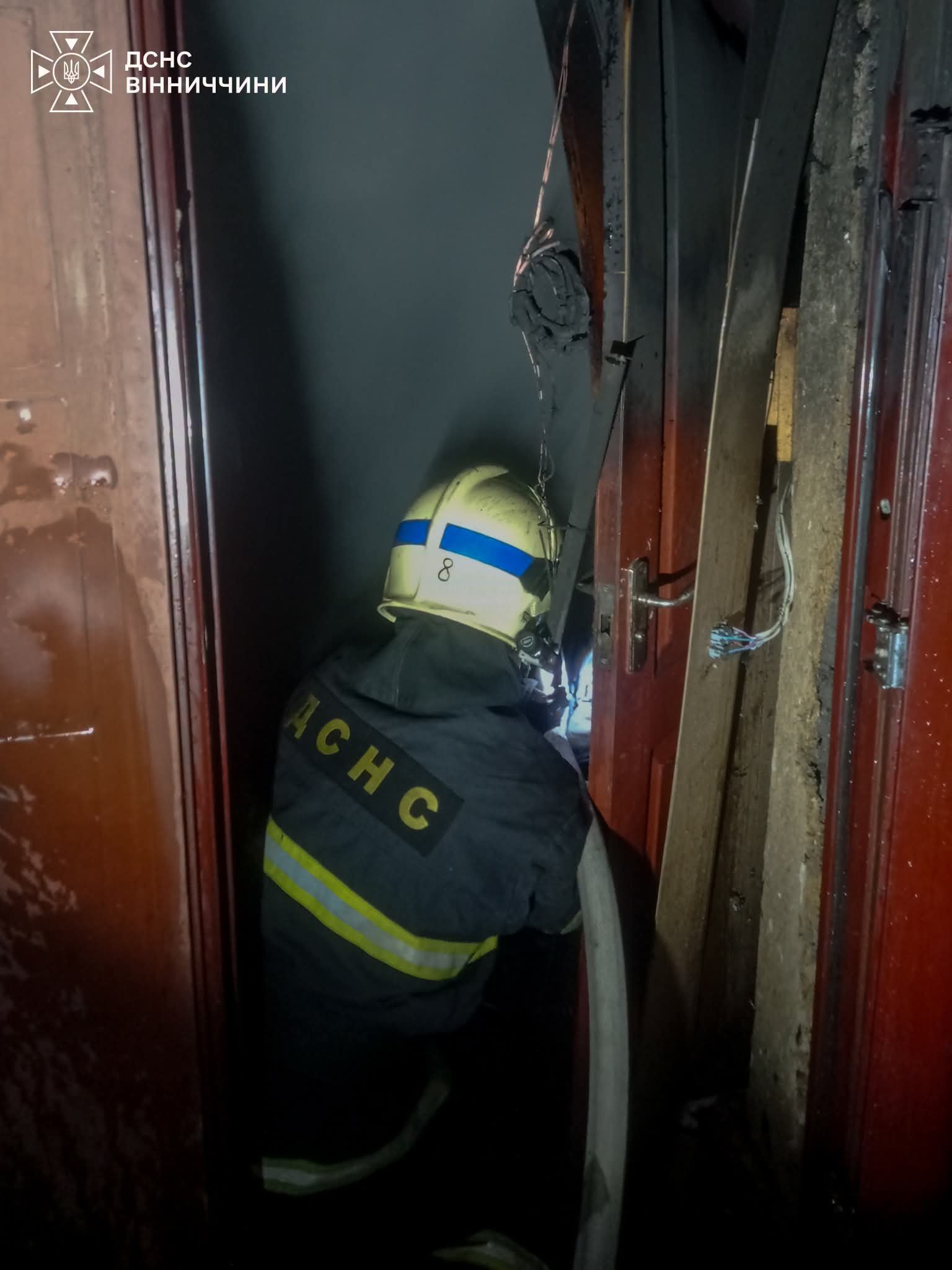 Горіли будинки, господарські споруди та автомобілі: на Вінниччині сталося шість пожеж