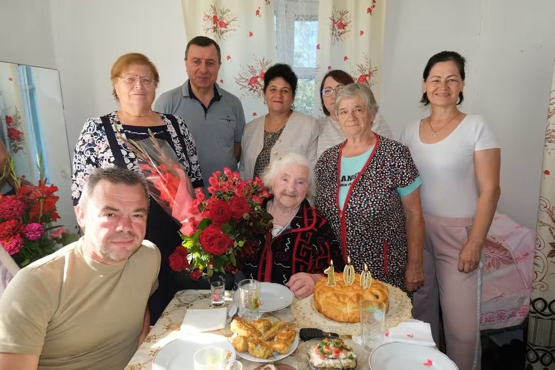 У Липовецькій громаді мешканка відзначила 101-й день народження