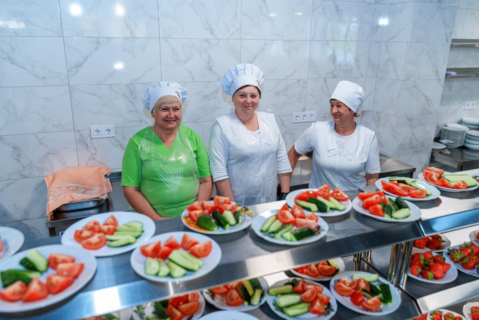 У Вінниці до шкільних їдалень шукають кухарів, кухонних працівників та посудомийниць