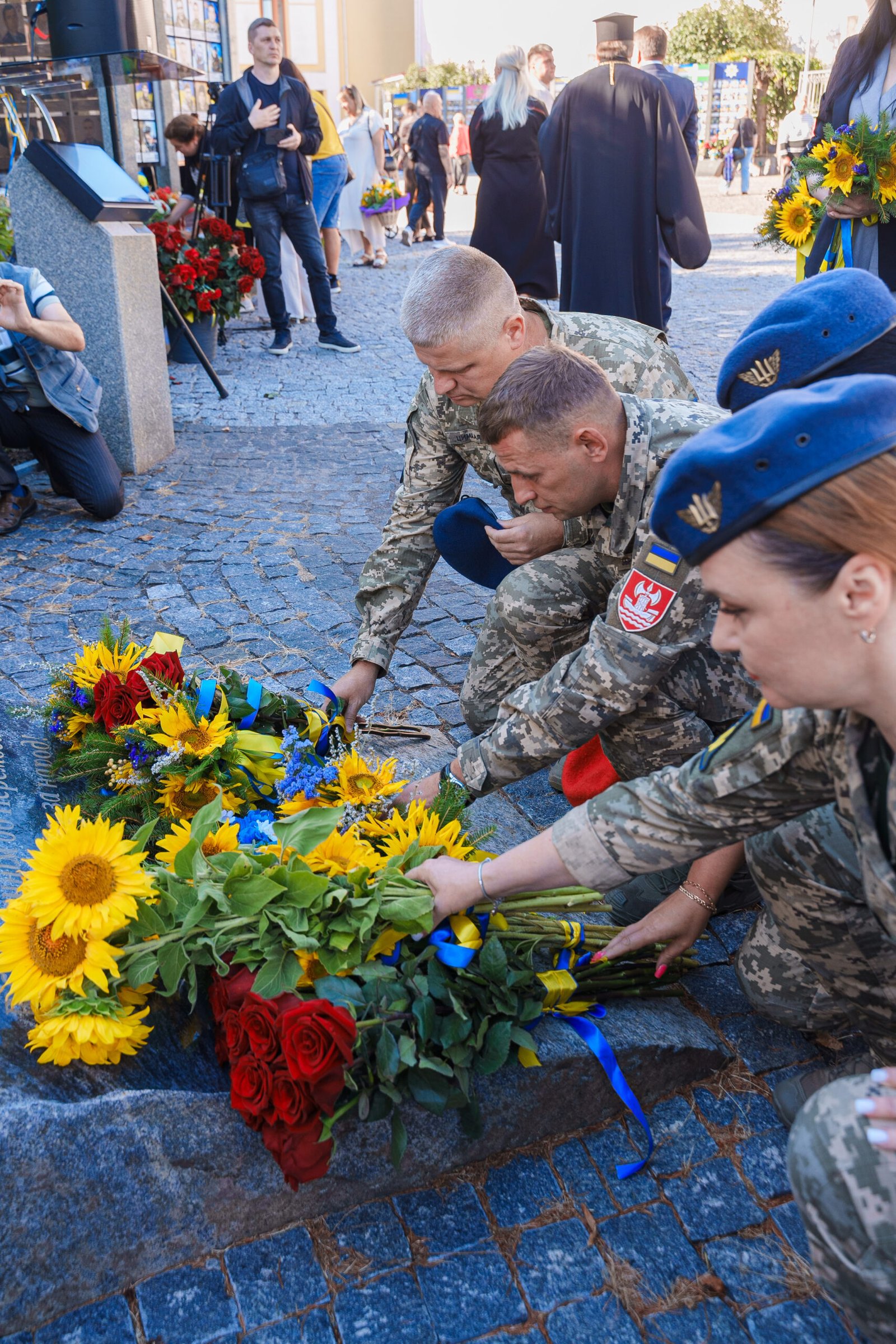 У Вінниці вшанували пам’ять Захисників України, які віддали життя за державу