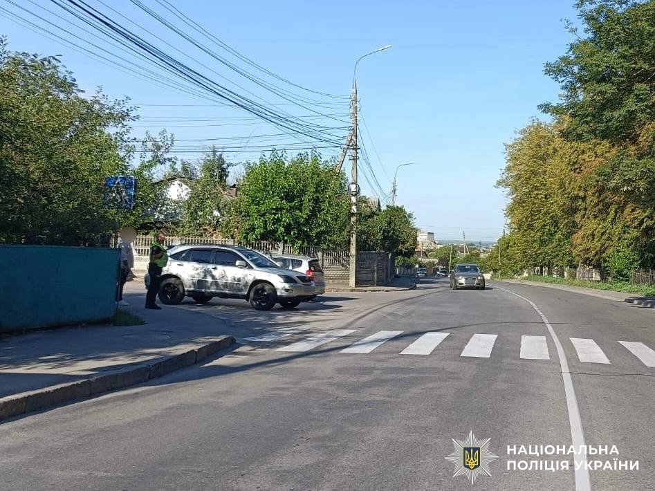 Дві ДТП за день на Вінниччині: травмувалися жінка-пішохід та водій скутера