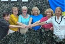 Сотня маскувальних сіток від початку року: як вінничанки підтримують оборонців