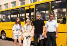 Уланівський ліцей отримав новий шкільний автобус: чи вистачить транспорту для всіх учнів