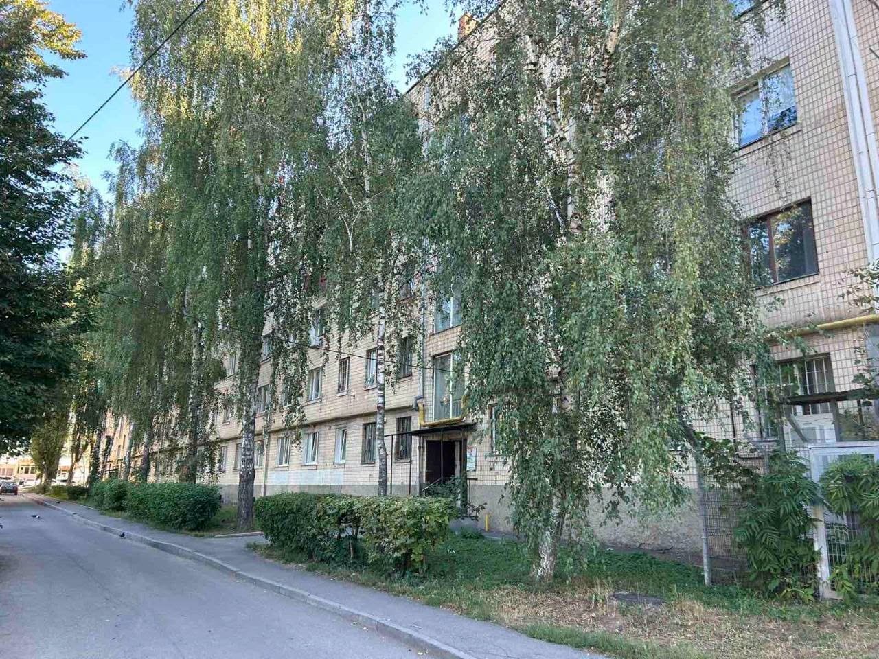 Два гуртожитки у Вінниці передали місту: майже 150 сімей зможуть приватизувати...