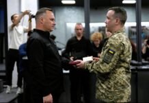 Лікаря з Вінниччини Володимира Лисака нагородили медаллю «За врятоване життя»