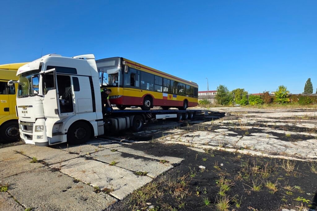 До Вінниці вирушили перші автобуси з міста-побратима Кельце