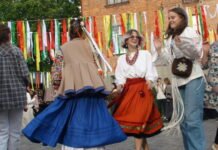 “Шлях Подільської кераміки”: у Вінниці два дні гончарували, ярмаркували та танцювали під дощем