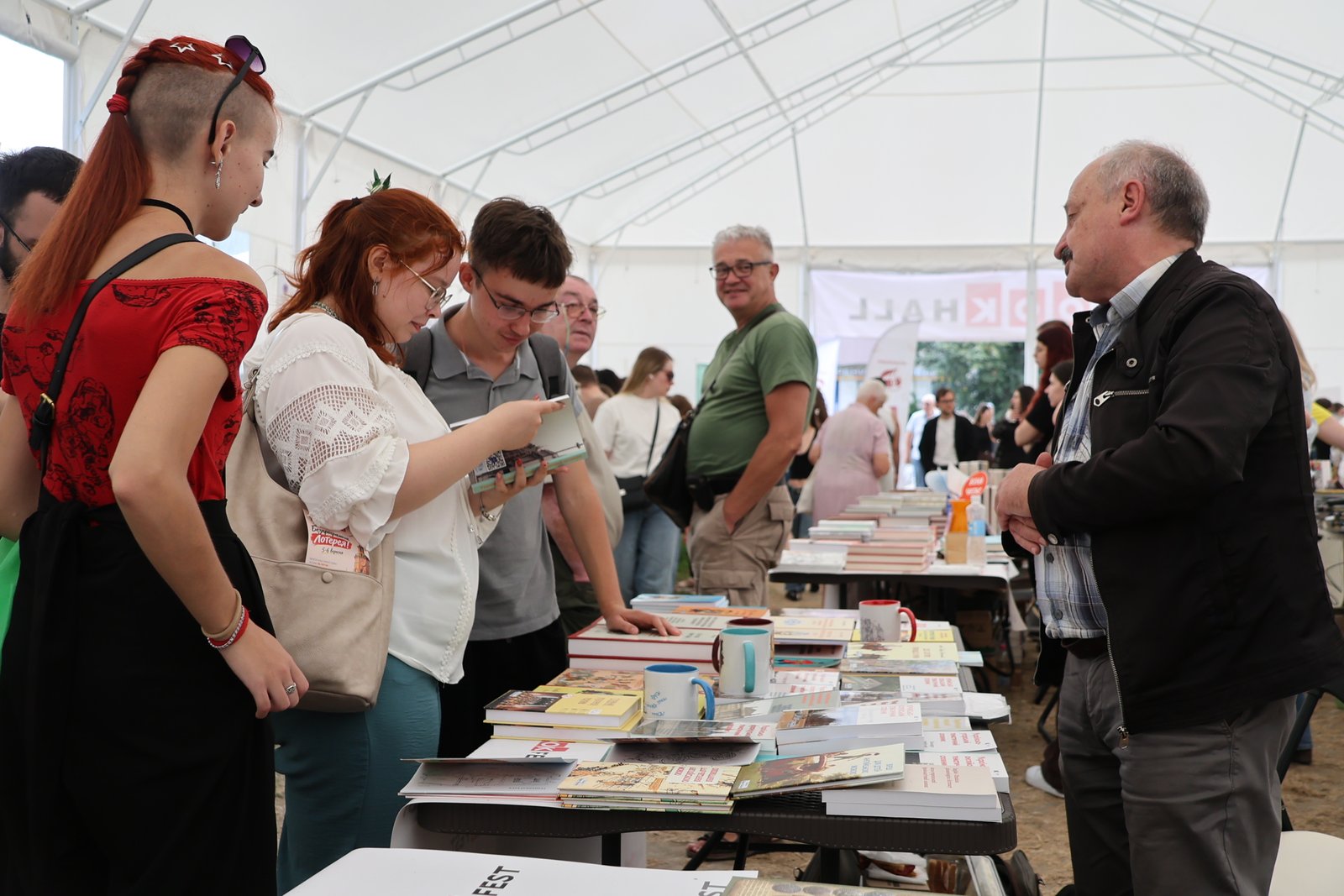 Від військової документалістики до фентезі: чим живе ювілейний VinBookFest у Вінниці