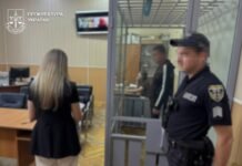 Підозрюють у зґвалтуванні неповнолітньої сестри: на Вінниччині взяли під варту 23-річного молодика