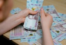 Середня зарплата на Вінниччині у вересні сягнула 28 000 грн