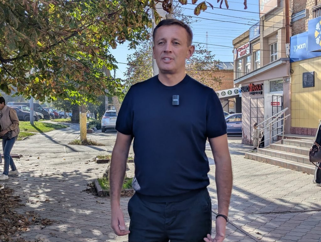 У Вінниці покупцям соціального магазину безкоштовно роздали 2 тисячі продуктових наборів