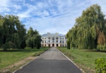 Бали Грохольських, експерименти Можайського та музей: як Вороновицький палац на Вінниччині живе крізь століття