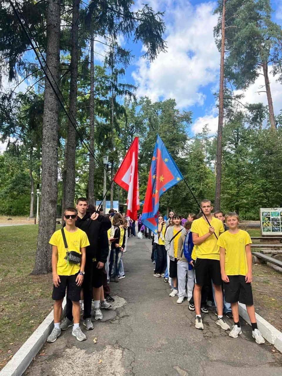 Відпочинок, нові друзі та розвиток: 132 дитини з Вінниччини побували в...
