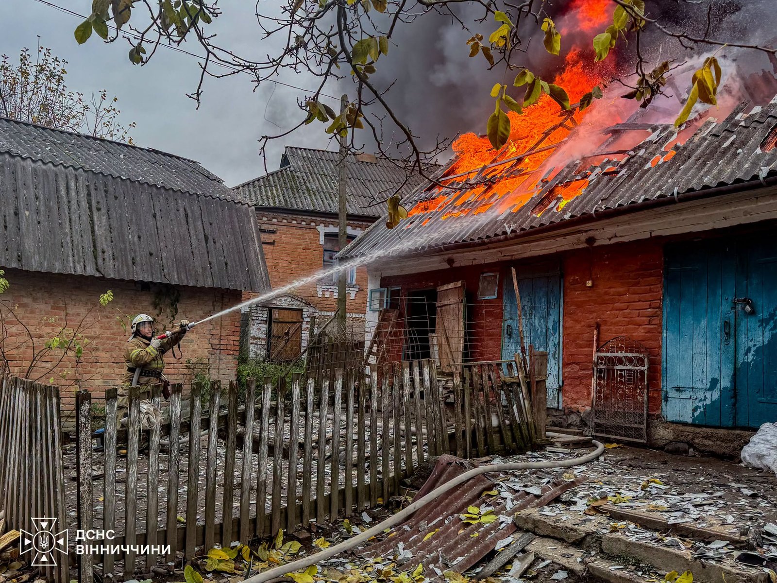 На Вінниччині за добу сталися чотири пожежі: три з них —...