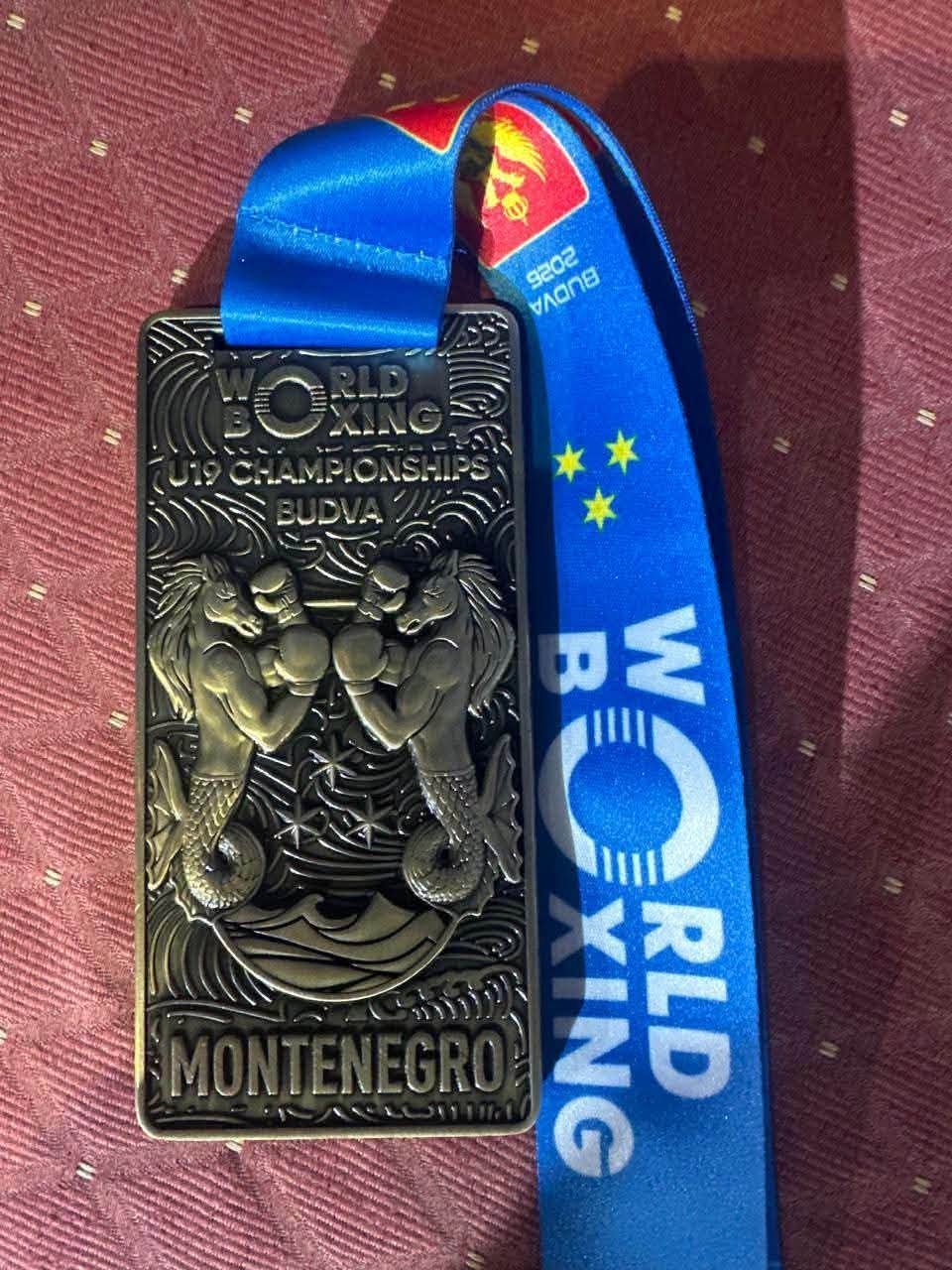 Вінничанин Володимир Деркач здобув бронзу чемпіонату світу з боксу серед молоді