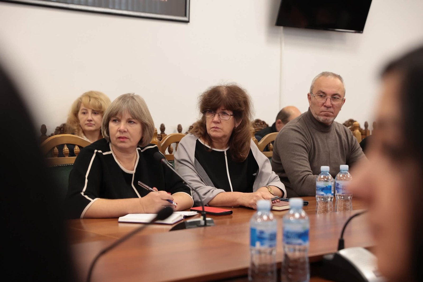 Пантеон Героїв і нові пільги: про що радилися з родинами загиблих у Вінниці