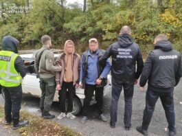 На Вінниччині військовослужбовець із двома спільниками намагався переправити чоловіків до Молдови