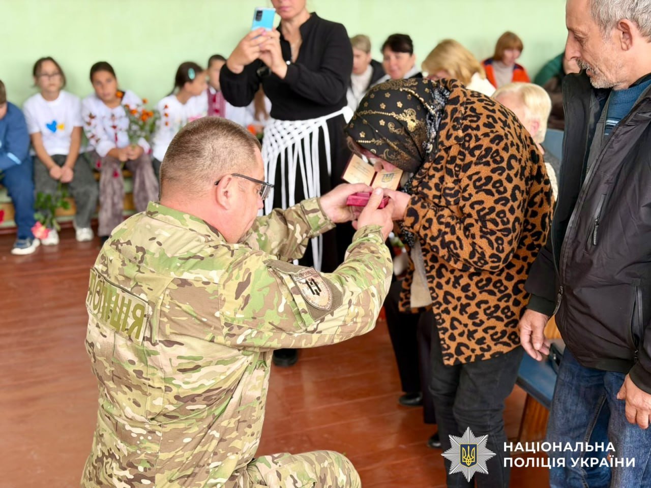 Ордени «За мужність» отримали родини двох полеглих бійців бригади «Лють» на...