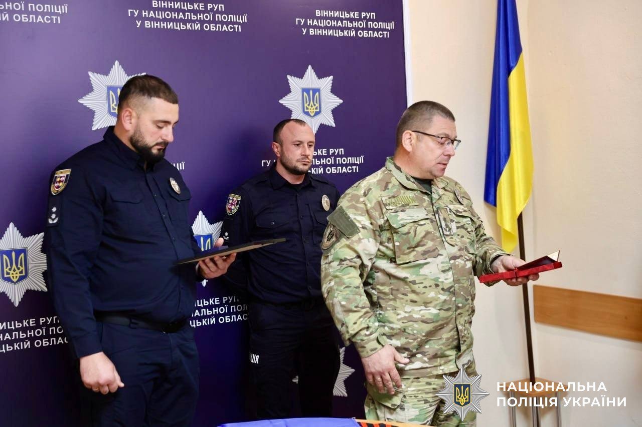 Ордени «За мужність» отримали родини двох полеглих бійців бригади «Лють» на...